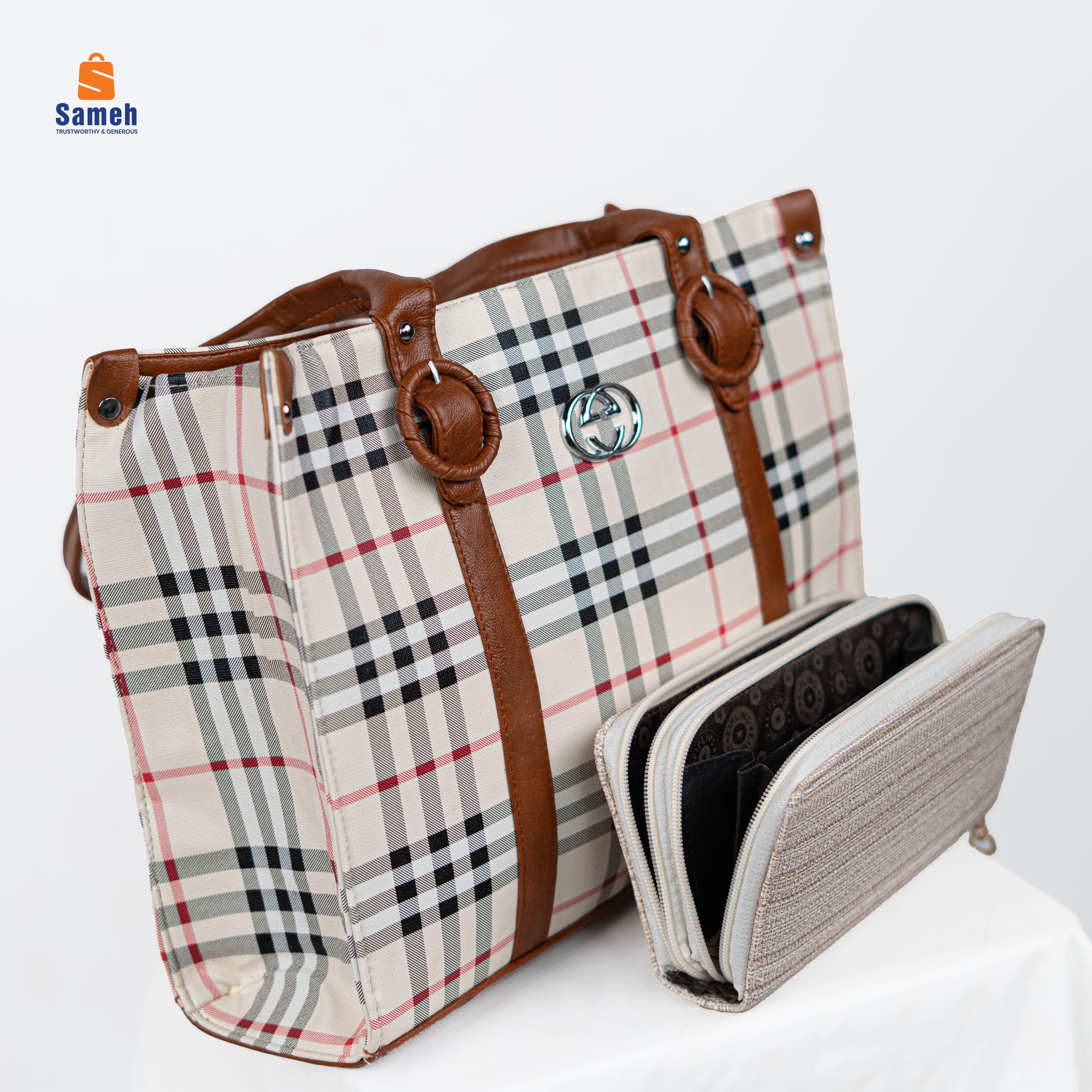 Classic Plaid Tote and Matching Zippered Wallet Set - Image 2